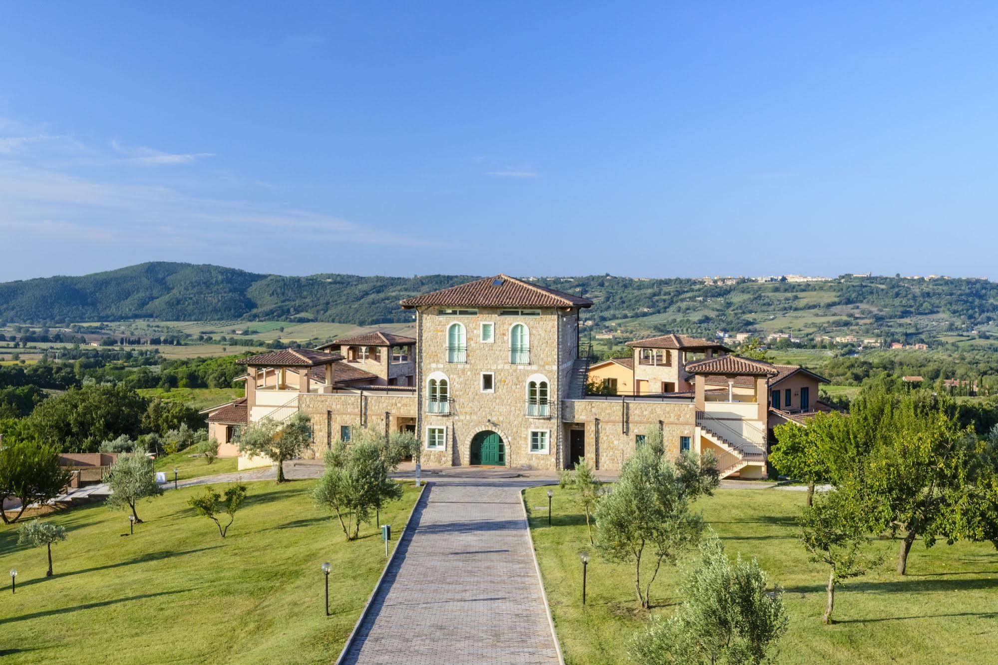 Pian Dei Mucini Resort Il Borgo Масса-Мариттима Экстерьер фото