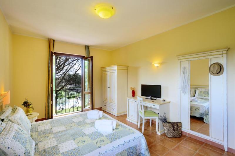 Pian Dei Mucini Resort Il Borgo Масса-Мариттима Экстерьер фото